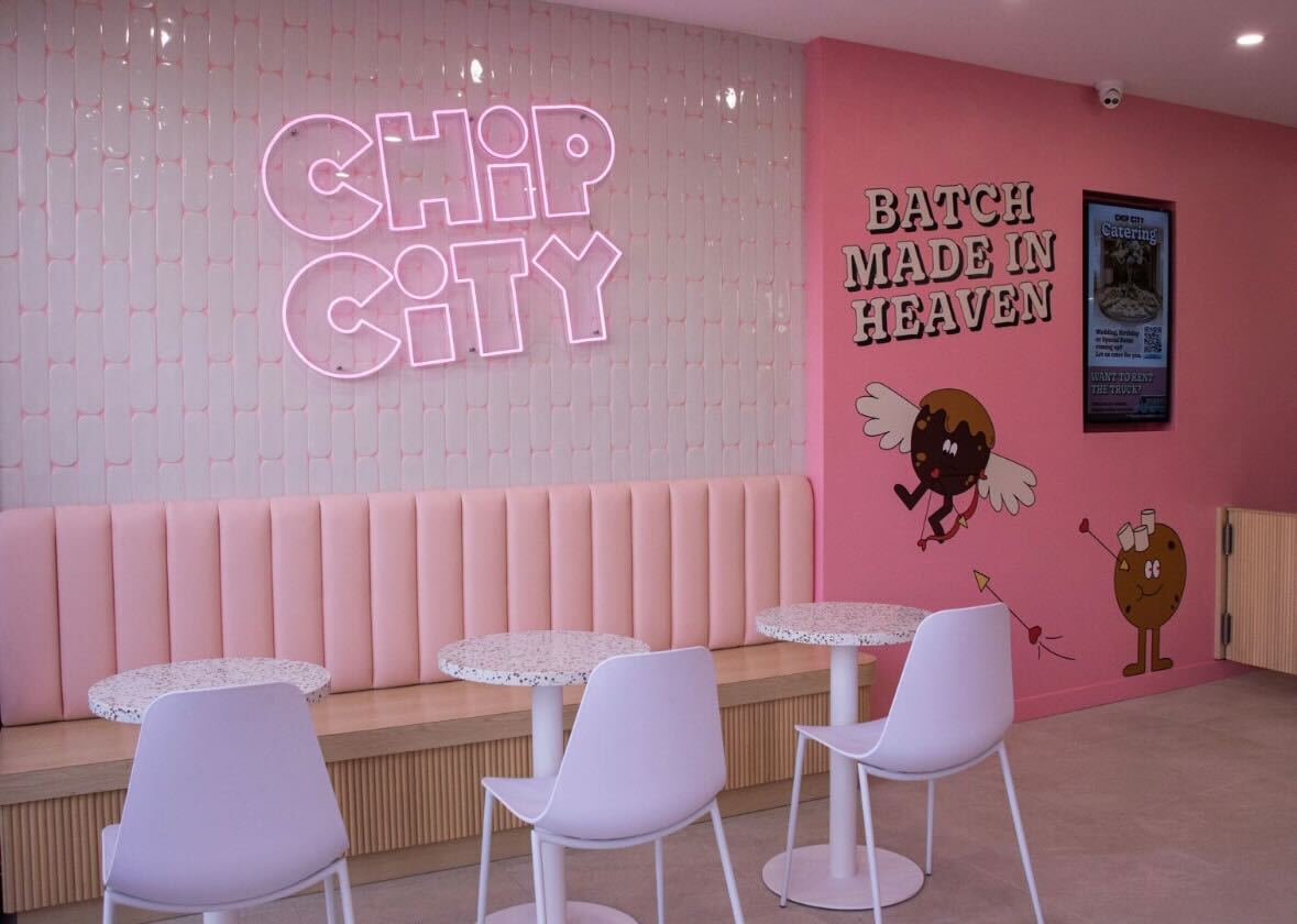 Neon Signs: Beyond Signage, A Strategic Marketing Tool - YELLOWPOP UK