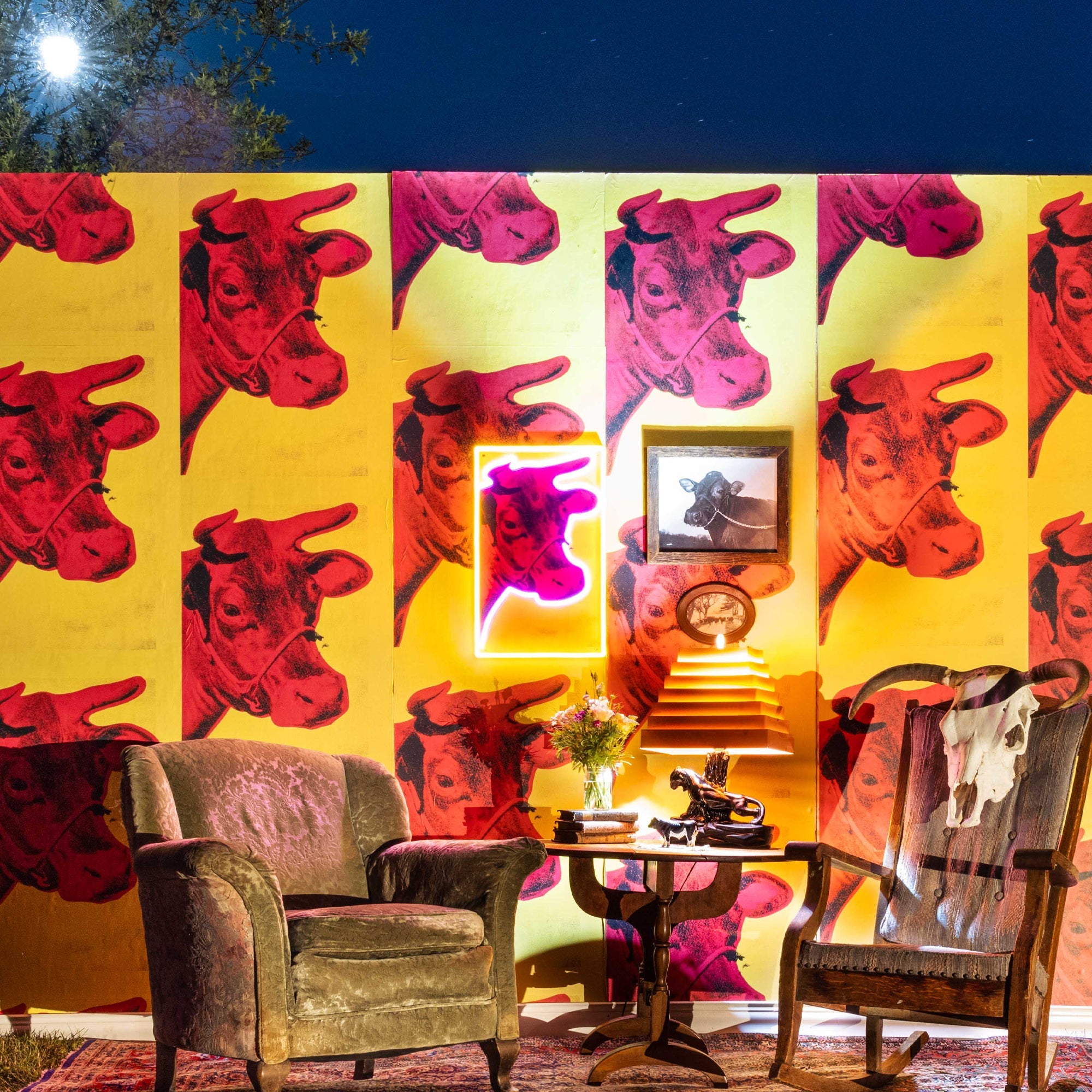 The Pop Art World of Andy Warhol - YELLOWPOP UK