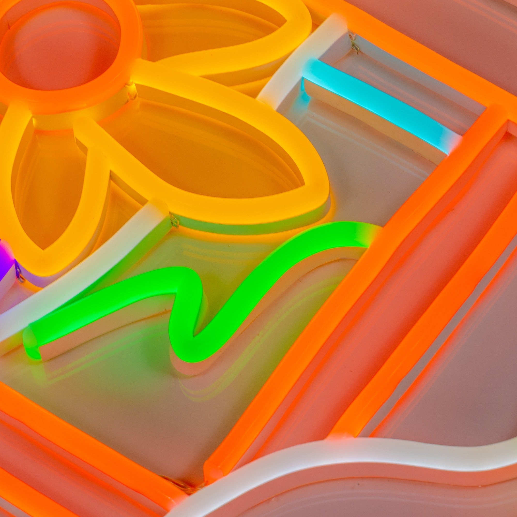 Composition by Tom Wesselmann - YELLOWPOP UK