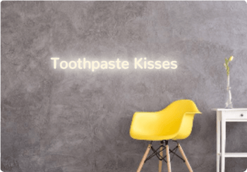 Custom text: Toothpaste Kisses - YELLOWPOP UK