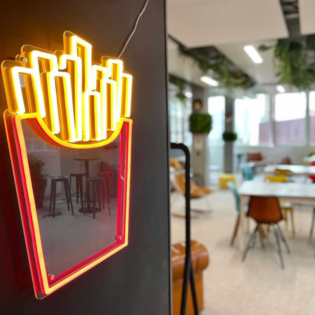 Fries - LED neon sign - YELLOWPOP UK