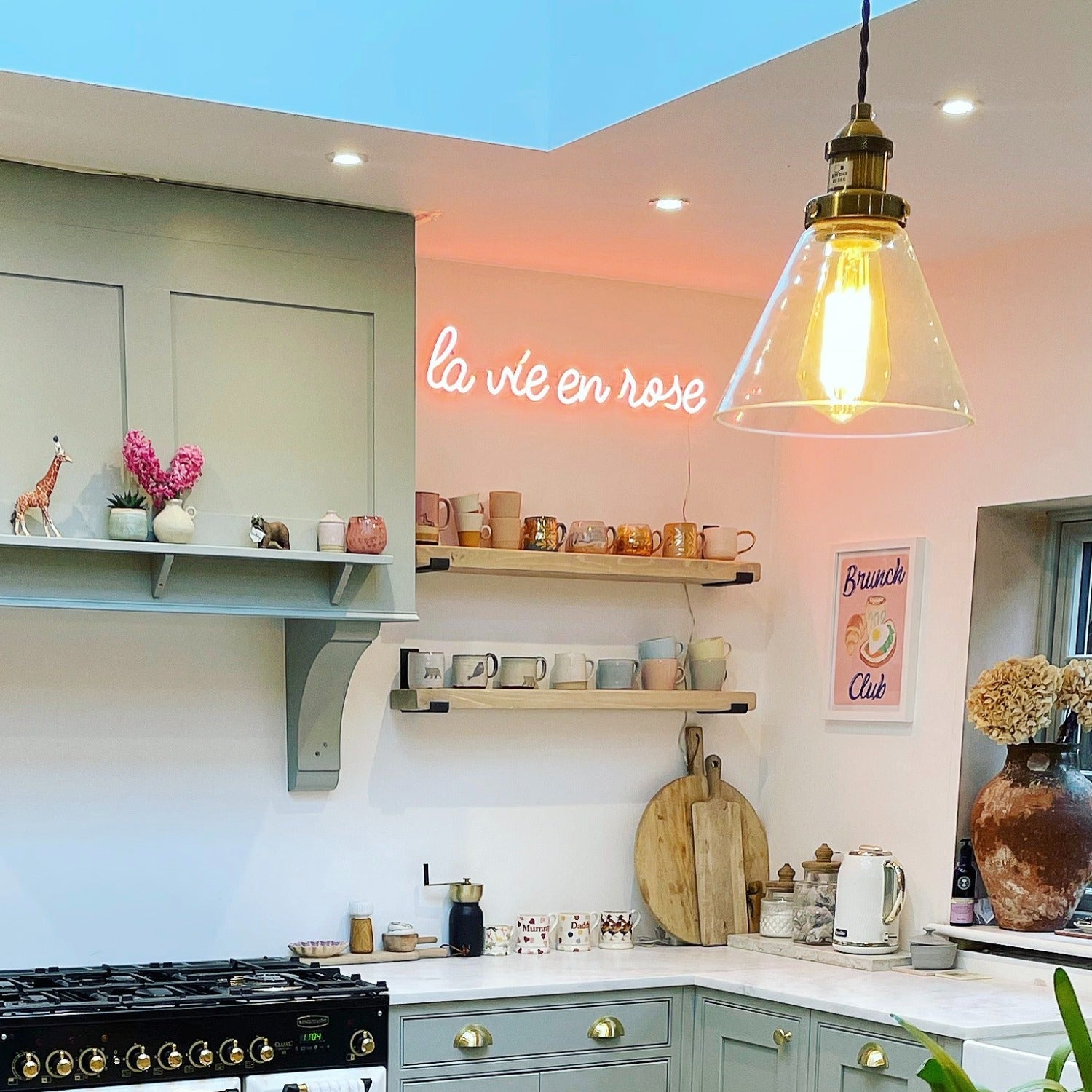 La vie en rose - LED neon sign - YELLOWPOP UK
