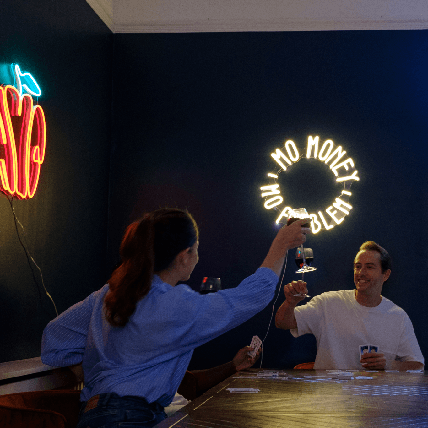 Mo money mo problem - LED neon sign - YELLOWPOP UK