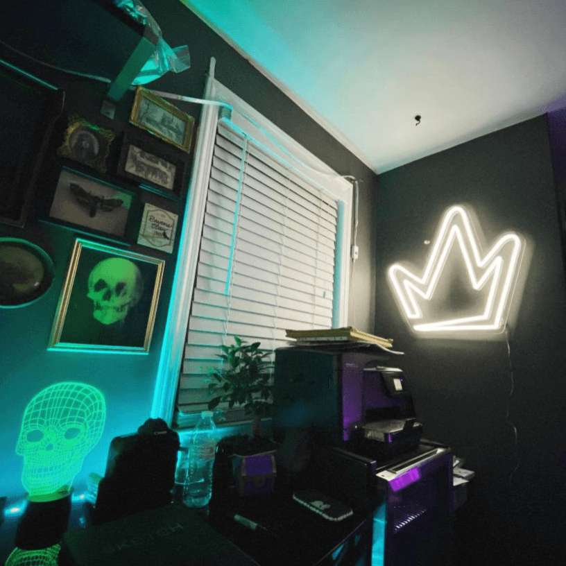 Paper Crowns - YELLOWPOP UK