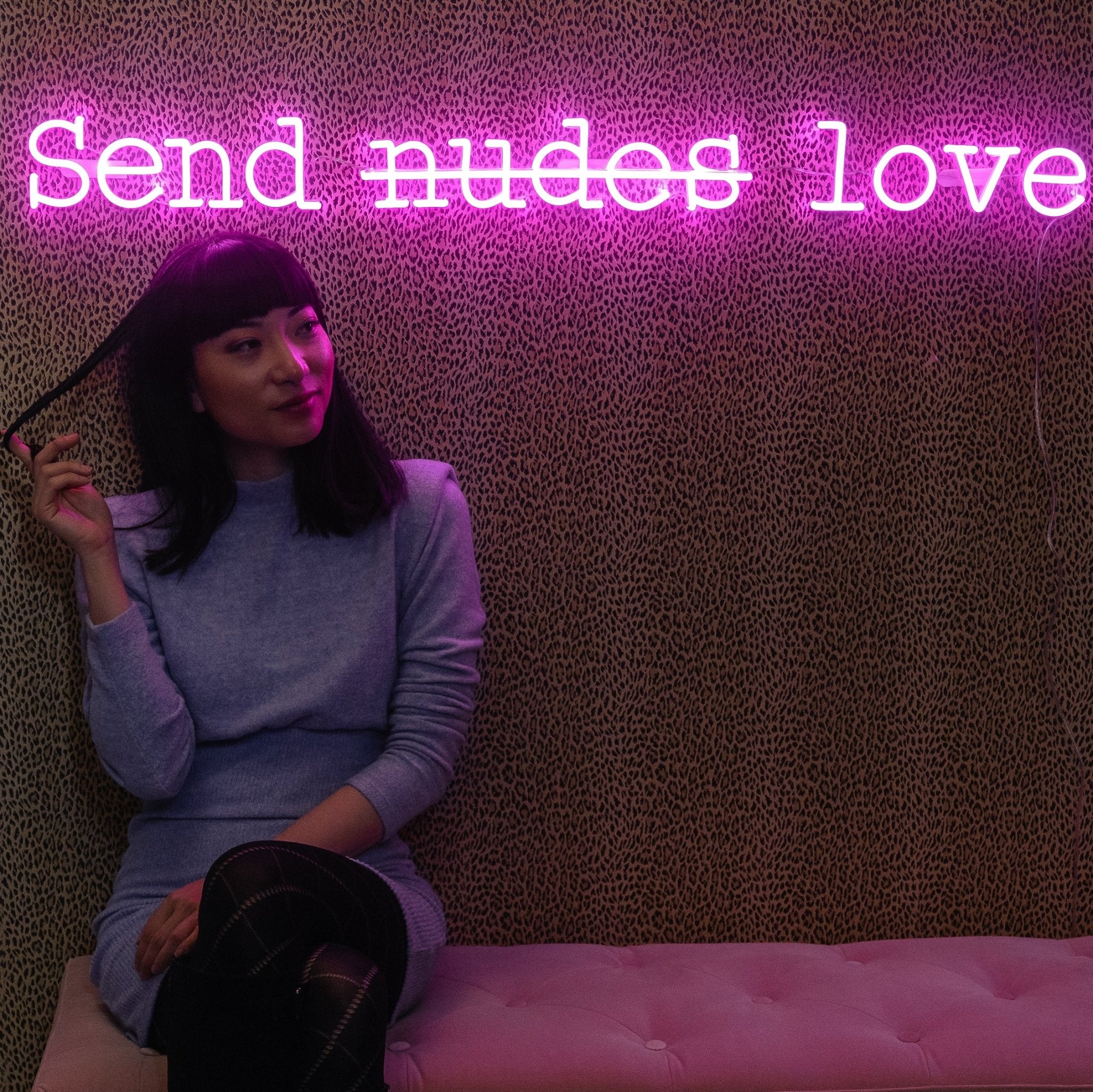 Send love - LED neon sign - YELLOWPOP UK